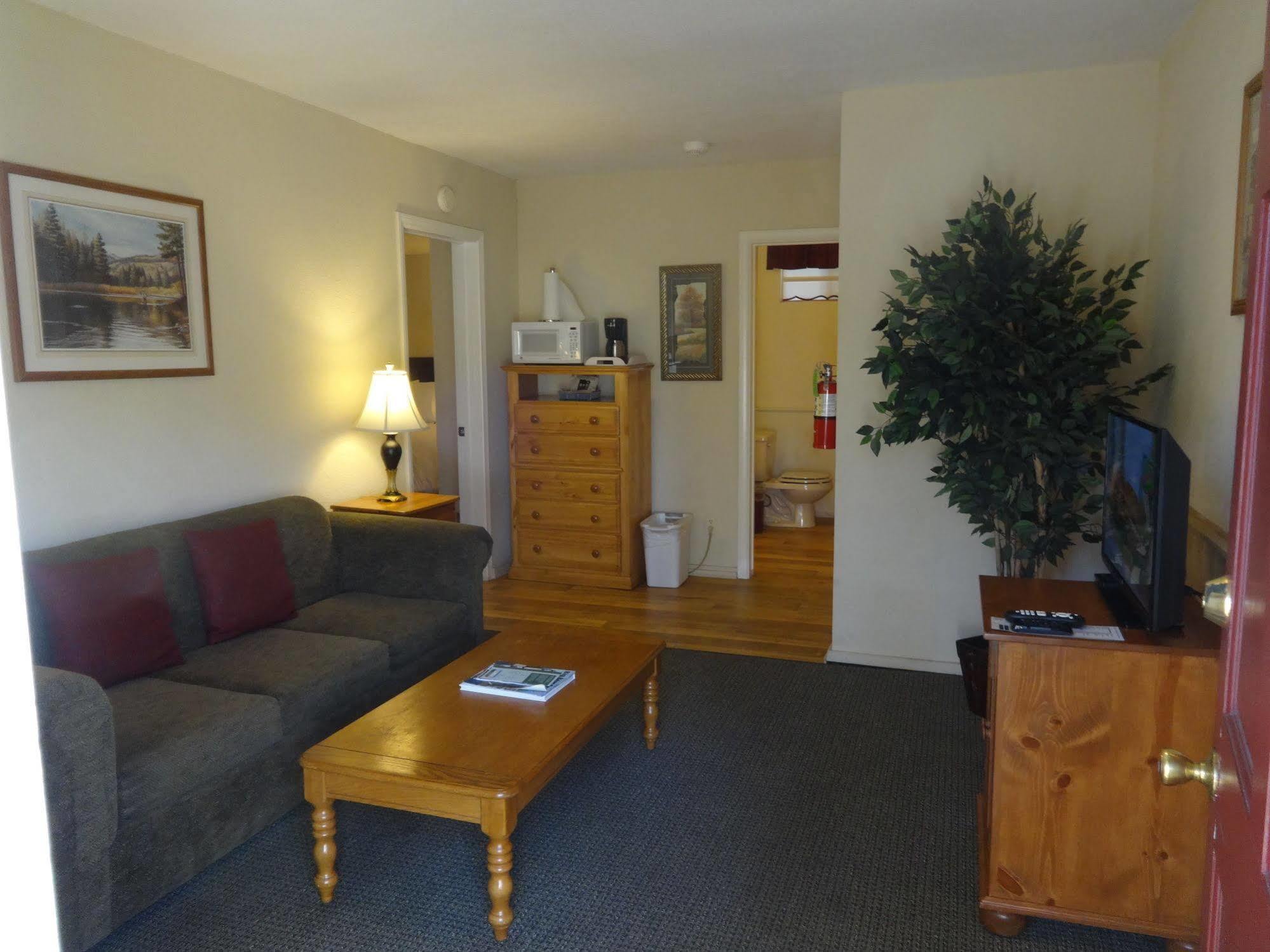 Bay Meadows Resort Big Bear Lake Exterior photo