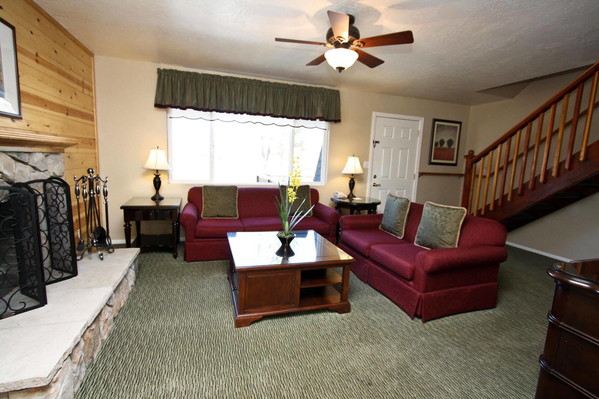Bay Meadows Resort Big Bear Lake Exterior photo